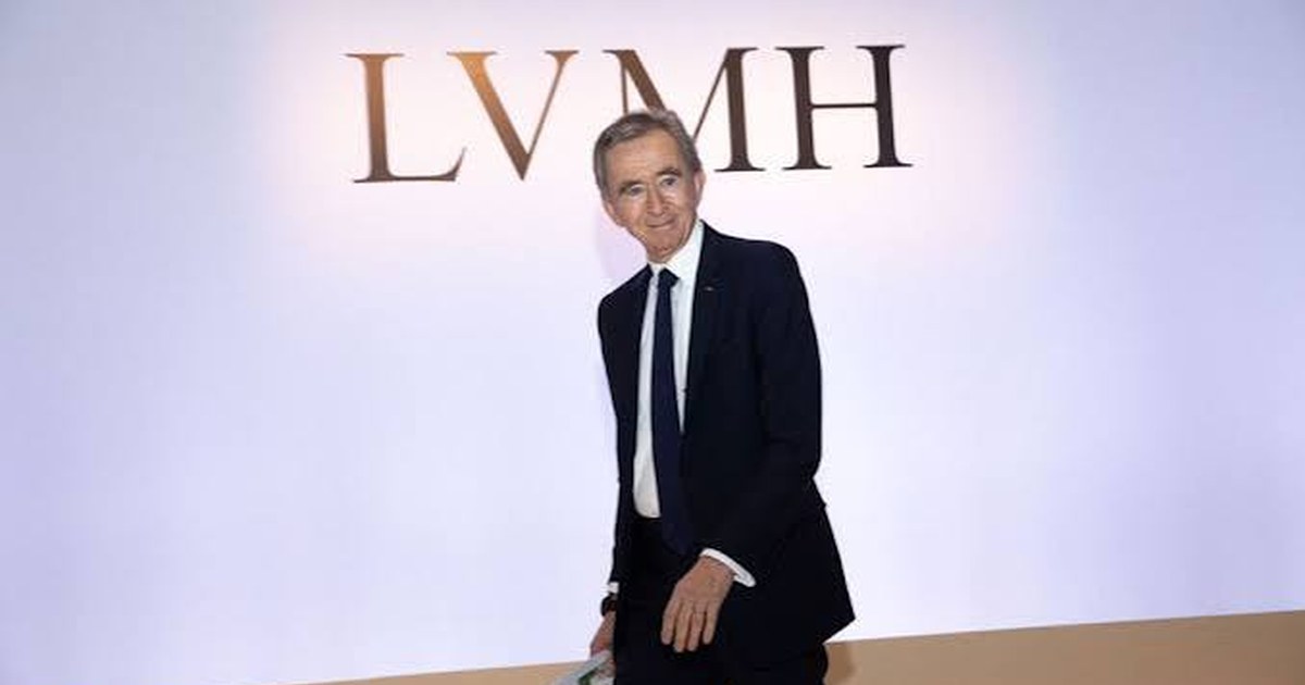 베르나르 아르노와 LVMH 로고 — LVMH·에르메스 격돌 칼럼 썸네일